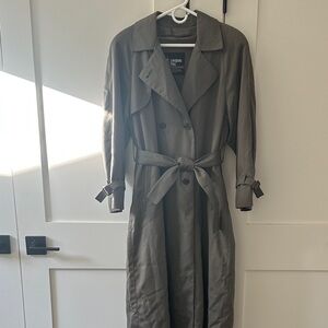Vintage London Fog Trench Coat size 6